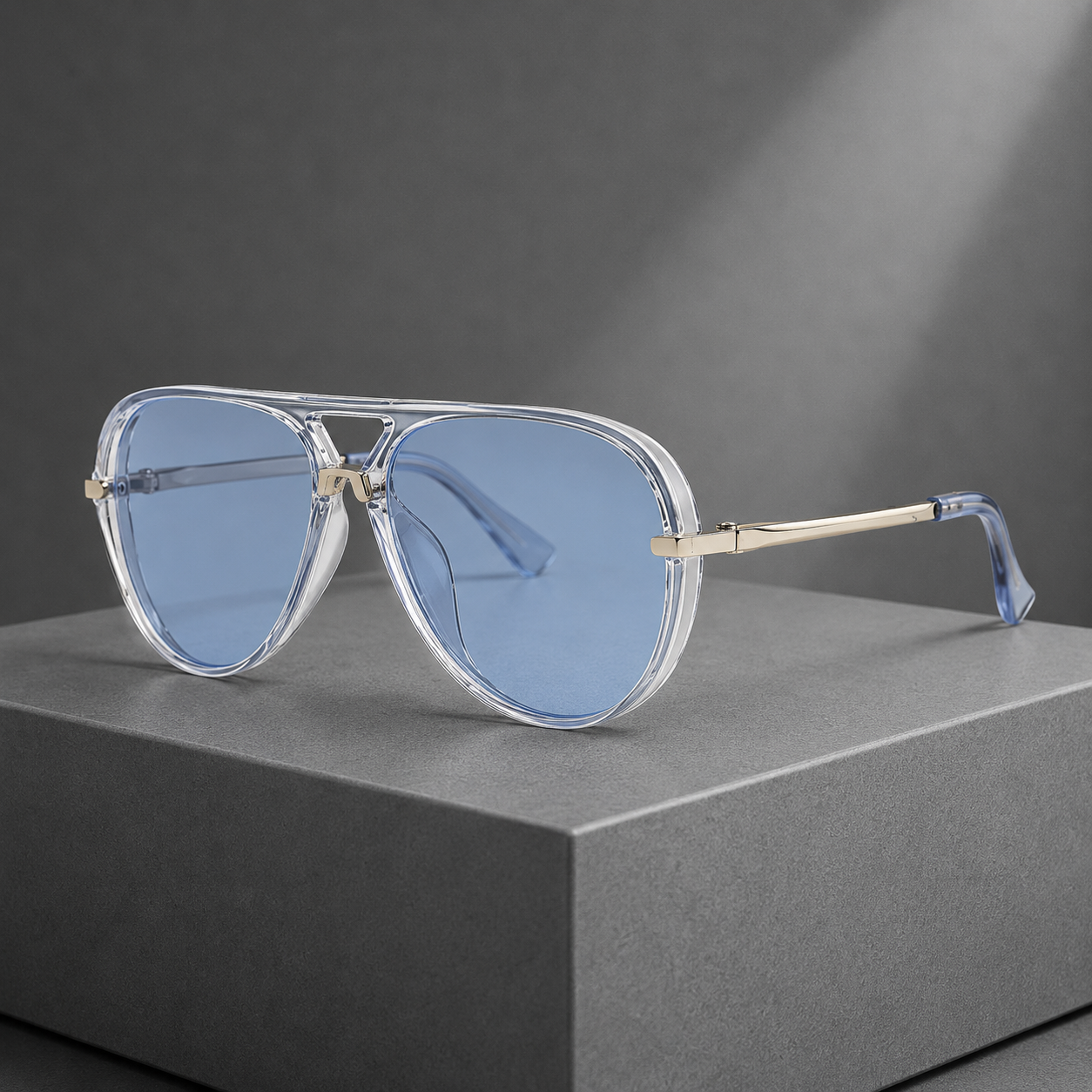 DAN | OMBRA PILOT 001